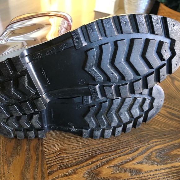 Burberry mid calf rain boots - Picture 3 of 4